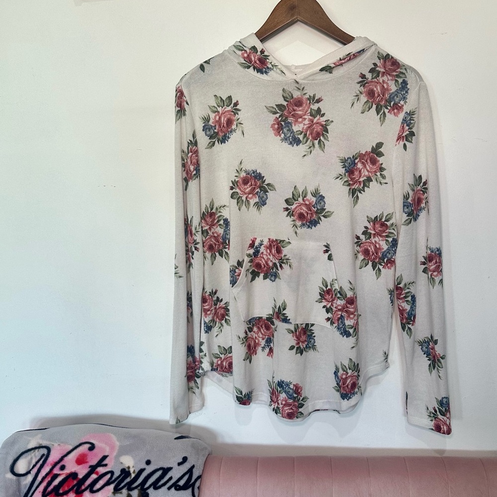 Cottagecore Chic Floral Hoodie Top